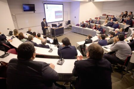 Vista general de la sala durante la Cuenta Pública 2025 del Panel de Expertos